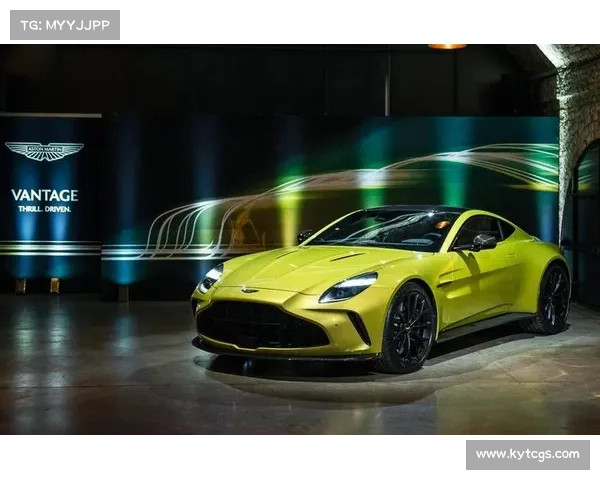【新车】软顶敞篷 阿斯顿·马丁全新Vantage Roadster发布 【新车】软顶敞篷 阿斯顿·马丁全新Vantage Roadster发布